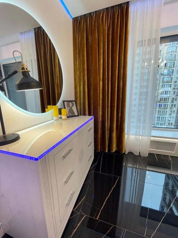 1 65m2 Center Of Obolon Near River Side.