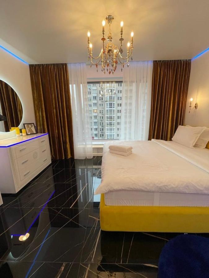 Apartment 1 65m2 Center Of Obolon Near River Side.